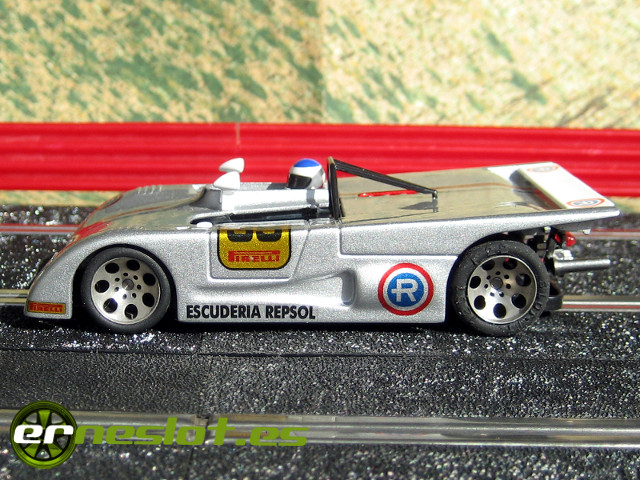 Lola T290R. "Repsol Team"
